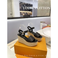 Louis Vuitton Sandals